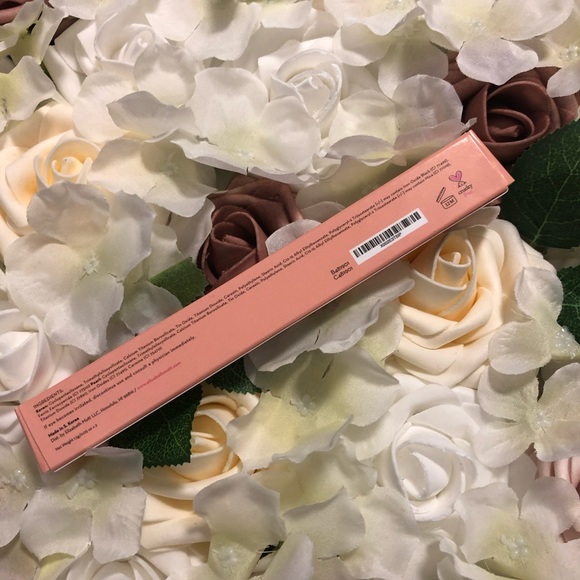 Smooth shadow - Picture 2 of 3